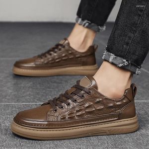 Casual schoenen krokodil patroon handgemaakte lederen heren schoen ontwerp sneakers man loafers mocassins rijden