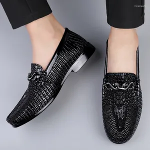 Casual schoenen Krokodil patroon Mens Loafers Echte lederen mannen Slip-on lichtgewicht man Rijden Flat Fashion Mocasines