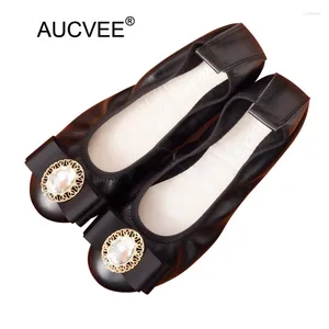 Chaussures décontractées Crystal Bow Decoration Medames Veurs en cuir authentiques Vache douce confortable pour femmes Ballerines de peau naturelle