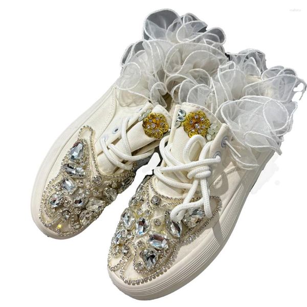 Zapatos casuales cristales de cristalas zapatillas de mariposa plataforma de 3 cm planas de lienzo hechas a mano hechas de encaje de mujeres brillantes de diamantes de diablo vulcanizadas