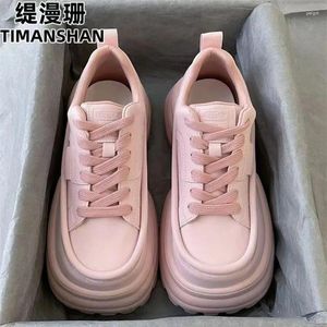 Casual Schoenen Schattig Roze Platform Sportvrouw 2024 Dikke Zool Meisjes Kawaii Fashion Dad Dames