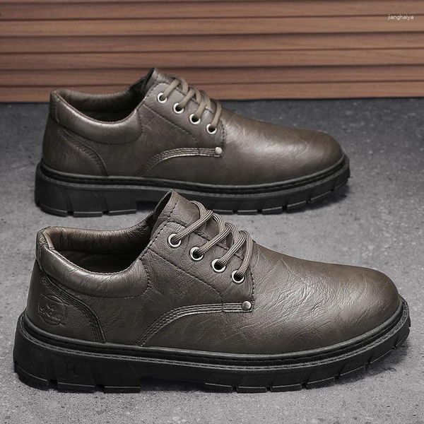 Chaussures décontractées cyytl robe masculine en cuir en cuir d'été mâle rétro travail extérieur travail marchant les entraîneurs de la cheville baskets de luxe à plat