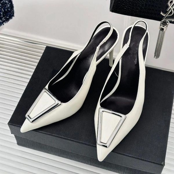 Chaussures décontractées de styliste pour femmes, sandales en cuir verni blanc à bretelles, bout pointu, talons hauts, Slingback, Zapatos Mujer