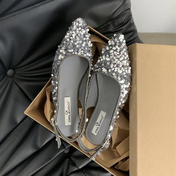 Zapatos casuales diseñador de la banda estrecha correa de hebilla para mujeres mujeres sexy tacones de punta punteada vestida de banquete de boda mula damas zapatillas zapatillas