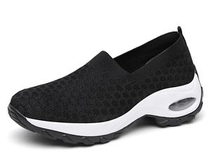 Zapatos casuales Diseñador Rhyton Sneaker Hombres Mujeres Zapato Paja Berry Wave Boca Imprimir Entrenador Hombre Mujer Por Shoe46