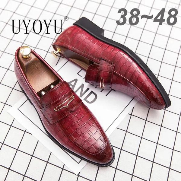 Zapatos casuales Diseñador Smile Brogue Brogue Fashion Fashion Vestido de cuero Red Wedding Boded Boded Luxury Oxford para hombres Tamaño 38-48