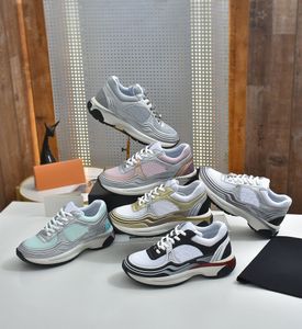 2023 Chaussures sales Top produit de luxe 23A Sneaker Chaussures décontractées Blanc Noir Baskets basses avec taille de boîte 35-45 874037714