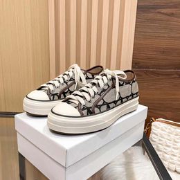 Casual Schoenen Designer Sneakers Luxe Sneaker C Merk Vrouw Designer Trainer Echt Leer Ace Slipper Sandaal Slide bagshoe1978 S382 03