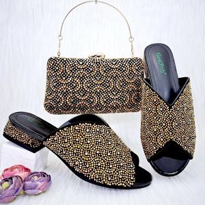 Casual schoenen Doershow Verkoop van Italiaanse en tassen Set African Wedding Shoe Italië Handtas Zomer Women!HGO1-21