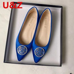 Zapatos casuales Doble felicidad Bodermodio Chino Royal Blue Satin Satin Flats Lofers Bride Bridesmaid más grande Tamaño 44