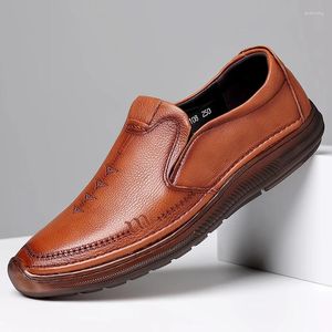 Chaussures décontractées en cuir Four Seasons Men's Style British Soft Soled Wedding Business Business