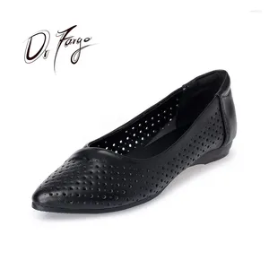 Zapatos informales Drfargo de cuero genuino Negro Forra para mujeres Softación suave Toe puntiagudo Singer Spring size41 Ki5613