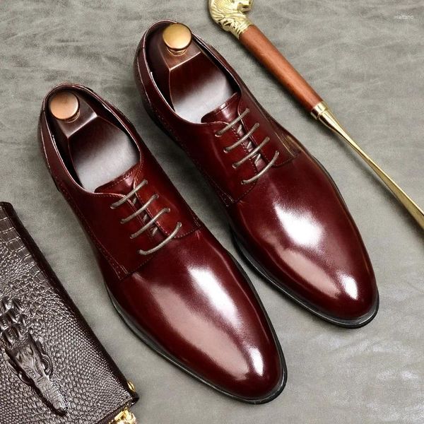 Zapatos casuales hombres elegantes genuinos cuero oxford boda negocio para hombre vestido para hombres pisos 2024 espalda burdege vintage apuntada por