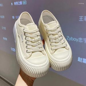 Casual schoenen elegante vrouwen lente witte veter canvas ondiepe mode all-match sneakers zacht