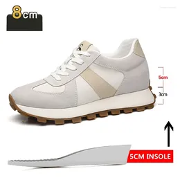 Chaussures décontractées Sneakers d'ascenseur Homme Cow Suede en cuir à lacets Plateforme d'orteil rond 3/6 / 8 cm Augmentation