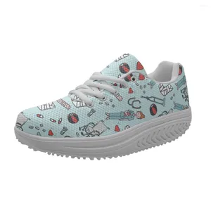 Equipo de zapatos informales Cartoon mujeres mujeres y otoñales deportes deportes resistentes a la marca de la marca zapatilla de tenis Zapatillas de Mujer