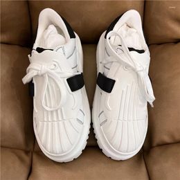 Zapatos casuales Moda 919 Bombas de diseñador Zapatillas de deporte para caminar con suela gruesa de cuero genuino blanco para mujer
