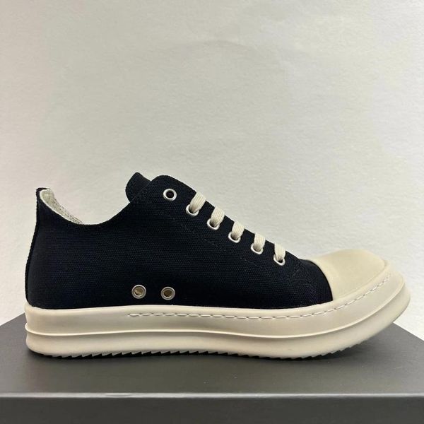 Chaussures décontractées Brand de mode Femmes noires Canvas Original Designer Luxury Board Men célèbres Sneakers de haute qualité