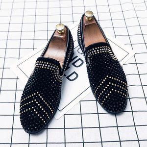 Chaussures décontractées Fashion Diamond Robe Loafers Slip on Party Wedding Black Mens Zapatos Hombre Office Footwear Flats S11