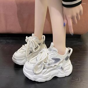 Chaussures décontractées Fashion High Platform Sneakers Femme Spring Automne Lace Up Comfort Ventilate Cenaires sans glissement