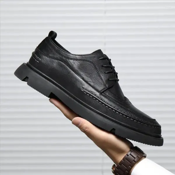 Zapatos casuales de moda hombres de cuero oxfords de lujo estilo británico brogue lace-up leisure plus tallas 38-44