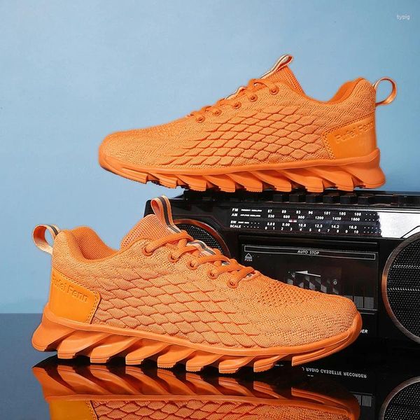 Zapatos casuales de moda deportes de luz naranja para hombres tejer transpirable tendencia de carreras de hombres bajas zapatillas de tren al aire libre