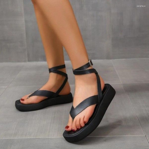 Chaussures décontractées Fashion Sandales Reconfort pour femmes Tourneries d'été Platforme Roman Style Low Talons Black Zapatos Para Mujeres