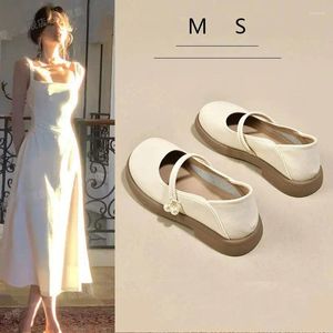 Chaussures décontractées Fashion Single Femmes 2024 Spring été confortable femme épaisse épaisse simple style coréen simple