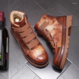 Chaussures décontractées tendance en cuir Punk pour hommes, hauts hauts de moto, bottines courtes, augmentant la hauteur, Zapatillas Hombre