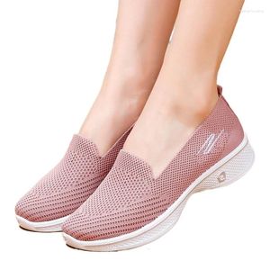 Chaussures décontractées Fashion Femelles Girls Air Maille Breffable Mandis Sports Chaussure Walking Yoga Flats Chaussures de Femme Plussized