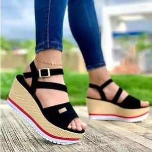 Casual Schoenen Mode Vrouwen Sandalen Vrouw Platform Slippers Wiggen Hakken Dames Zomer Slides Mujer Gesp Slippers Plus Size 43