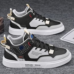 Casual schoenen Feerldi herenplatform sneakers High Top Spring 2024 Man Social Tennis Boys School Basket Runnay Vulcanised