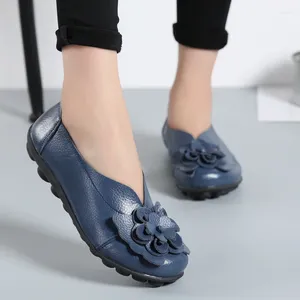 Chaussures décontractées appartements pour les femmes confortables en cuir authentique plate femme slipony mots de ballet femelles mocassins grande taille 35-44 2024