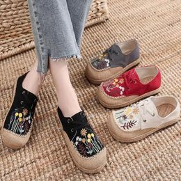 Chaussures décontractées Fleur Broidered Femmes Handmade Linn Coton Slip on Espadrilles Mandis Confortable Sneakers Walking 2024