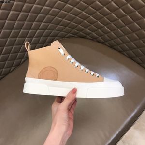 Casual schoenen voor volwassen mannen vrouwen New Italië merk mode luxe hoog top ontwerpers ademende lederen sneaker mkjkk mxk10000019