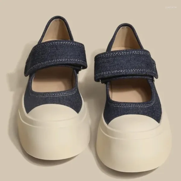 Chaussures décontractées pour femmes françaises, plateforme à crochet et boucle, mode confortable Simple cent vent quotidien filles Mary Jane rétro