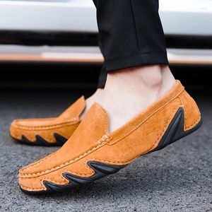 Casual schoenen Frosted Leather Loafer Men Hoge kwaliteit Slip-on Driving Flat Black Yellow Mode veelzijdige heren's