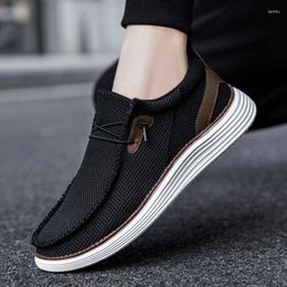 Casual schoenen Fujeak Board for Men Anti-Slip Plus Maat 39-46 Sneakers Ademende Trend Mesh Footwear Fashion Classic Men's