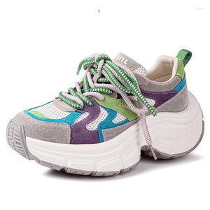 Chaussures décontractées Fujin 7.5cm été printemps couleur mixte bottines plates respirantes en daim en cuir de porc creux femmes confortables baskets chunky