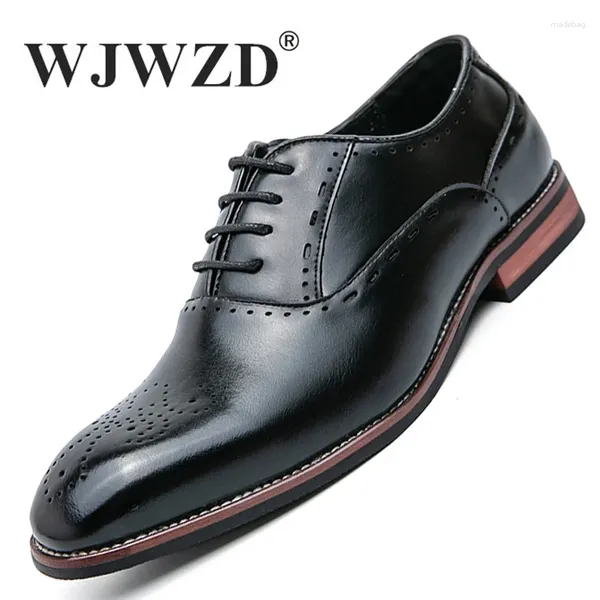 Zapatos casuales de cuero genuino Oxford Business Luxury Men's Brogue Lace Up Mocasins italianos Zapatos Hombre