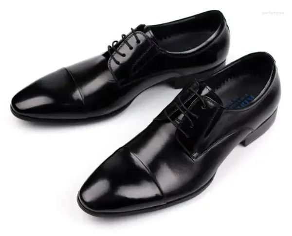 Chaussures décontractées en cuir authentique en cuir British Point Busined Business Version européenne Lacet Up Wedding