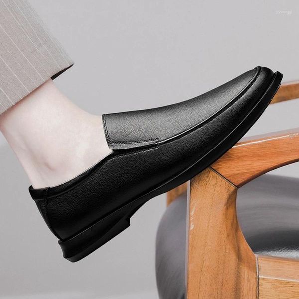 Chaussures décontractées Hommes en cuir authentiques Soft Sole Mens Mandis de mode Fashion Dessière de mode Foot-Business Male Business Footwear