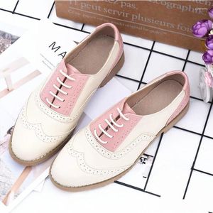 Chaussures décontractées en cuir authentique oxford pour femmes Fashion Silver Pink Lace Up Moccasins Zapatos Mujer Big Size 45