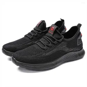 Chaussures décontractées Mesh Mesh rétro Men de baskets pour hommes Vulcanize Mandis Hommes Bottes de marche Sport de Famous Brands Style Athletics