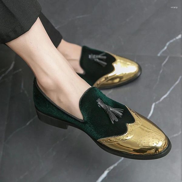 Zapatos informales mocasines verdes Toe Golden Toe Slip-On Tassel de cuero suave Flats para caminar Nubuck