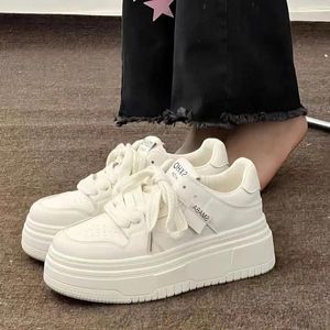 Chaussures décontractées High Beauty Edition coréenne Little White Women Women's Versatile Student Rendressing Sports Board