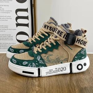 Zapatos casuales hombres de alta calidad vulcanizadas top juventud de cuero otoño deportes anime plano talla grande