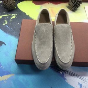 Casual schoenen van hoge kwaliteit suède platte dames loafers lederen heren zomers wandelen met schapenvacht unisex