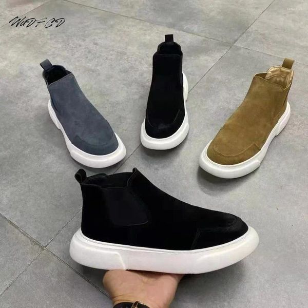 Chaussures décontractées Sneakers hauts Hommes Bottes en peluche hiver