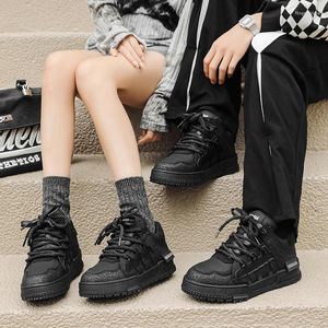 Chaussures décontractées Hight Quality Black Knight Design Original 2024 Teenagers Street Style Sneakers For Men Women Daily Dress Flat